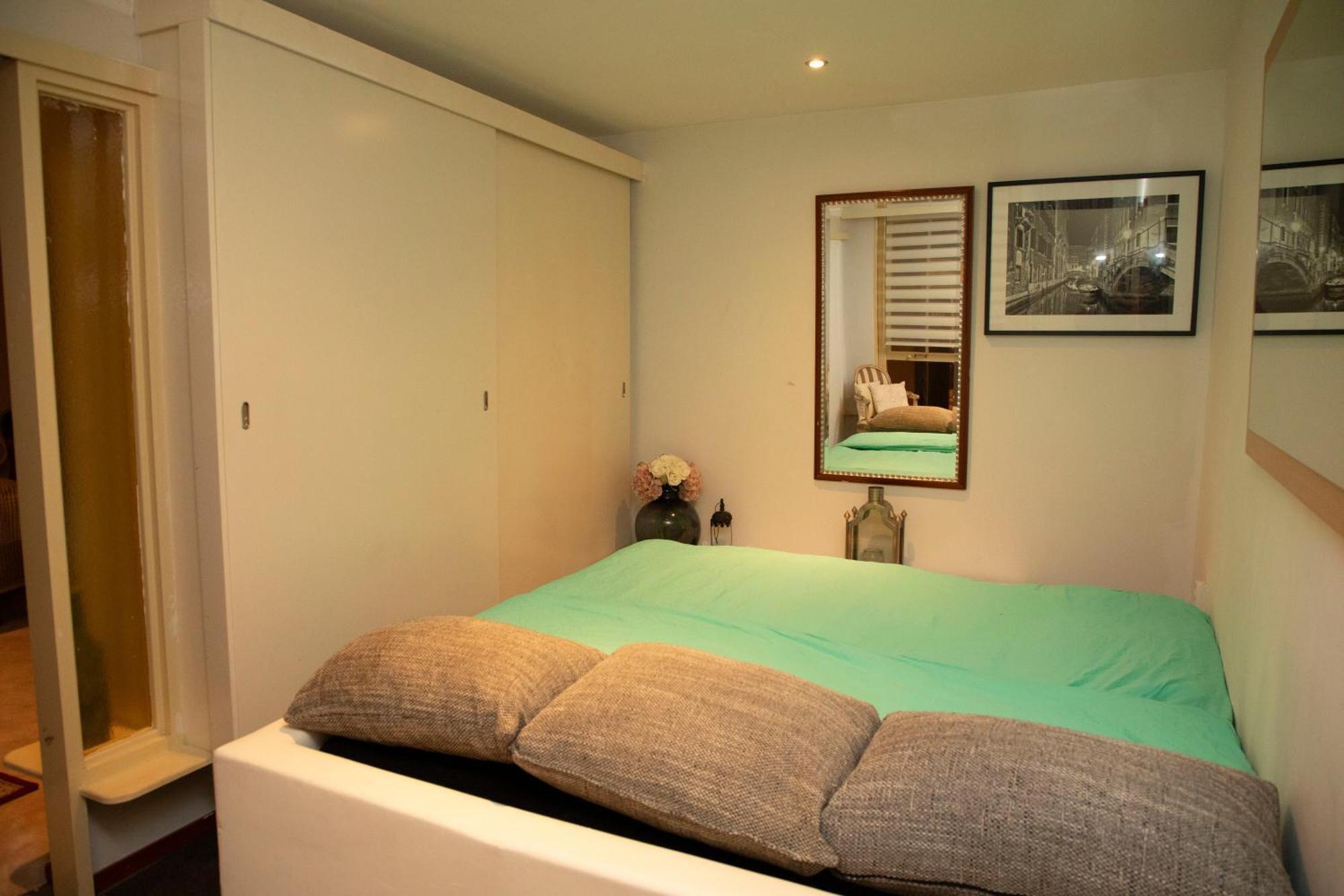 Red Light District B & B Canal View アムステルダム エクステリア 写真