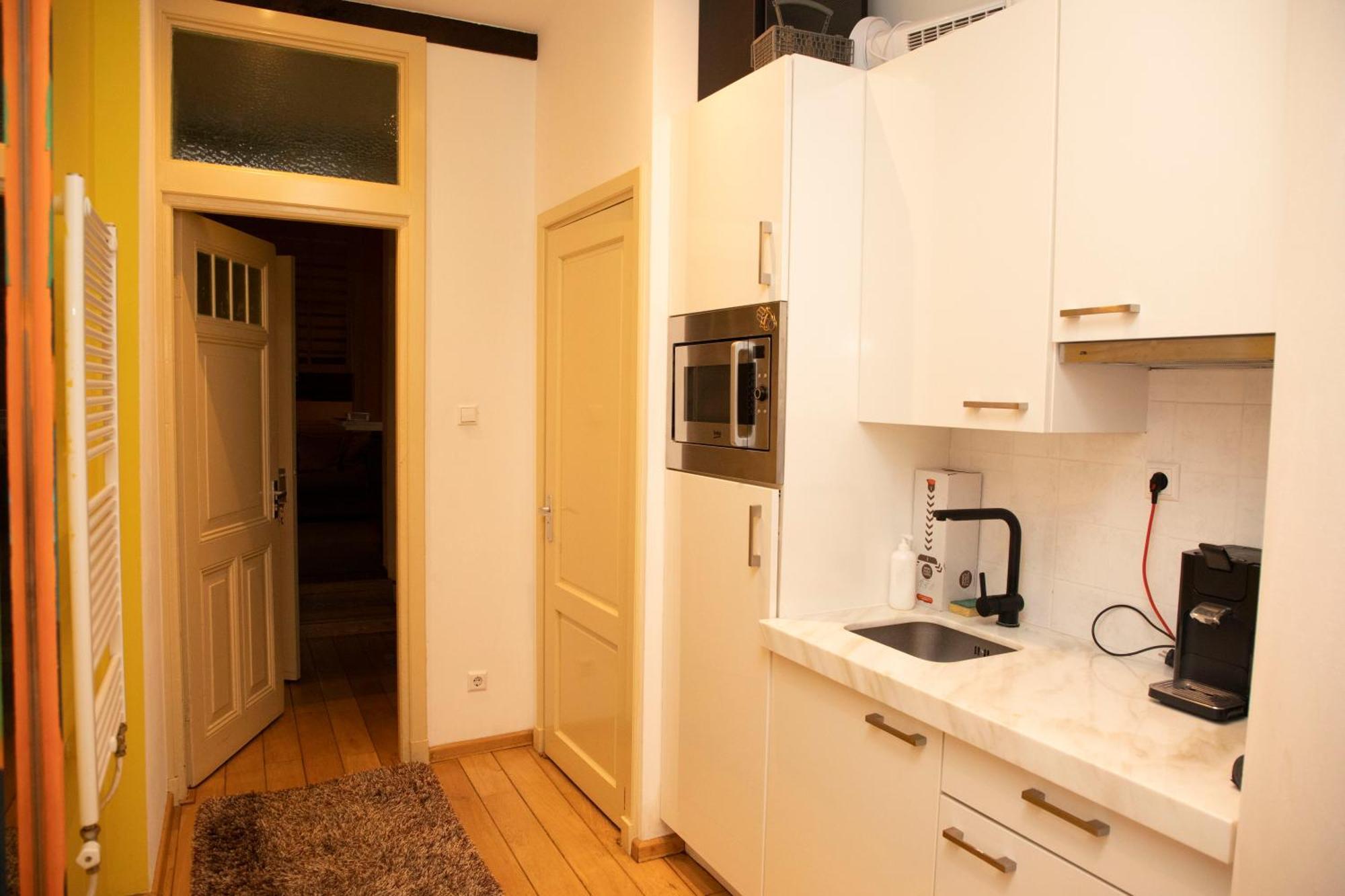 Red Light District B & B Canal View アムステルダム エクステリア 写真