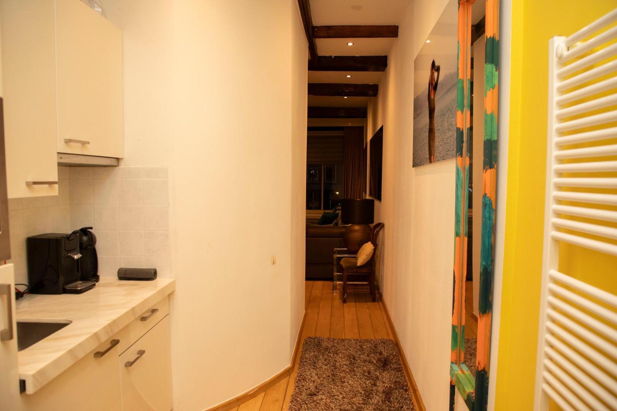 Red Light District B & B Canal View アムステルダム エクステリア 写真